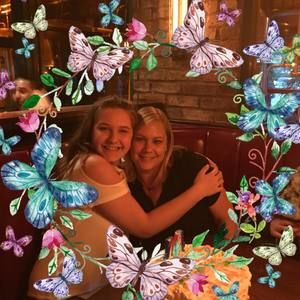 Meet your Posher, Alyson